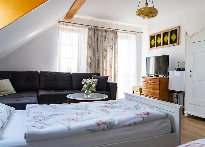 Klimbergowice Lantställe *